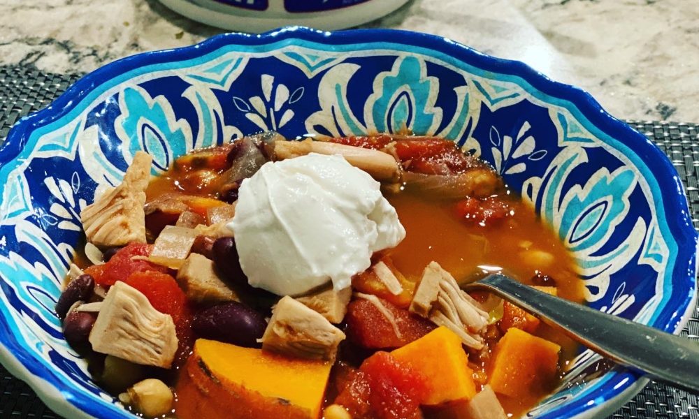 4 bean chili with jackfruit